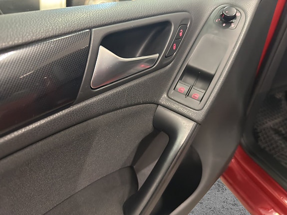 Volkswagen Golf I 18 of 20