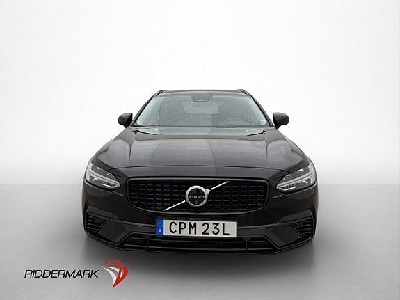Volvo V90 2 of 30