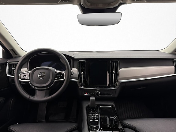 Volvo V90 14 of 30