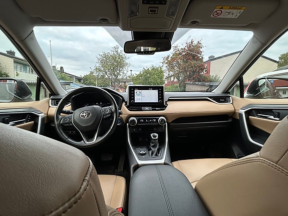 Toyota RAV4 6 of 6