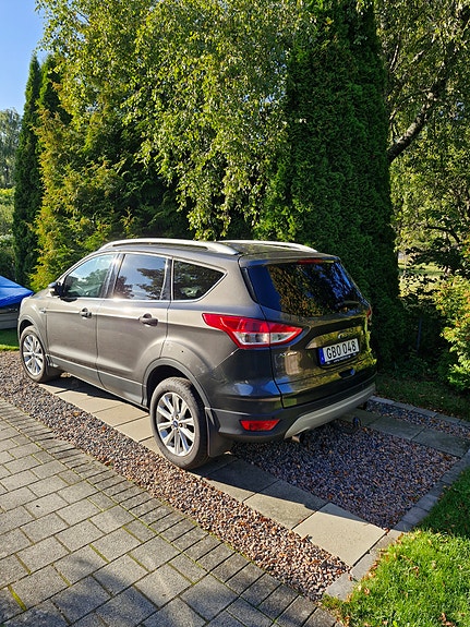 Ford Kuga 3 of 3