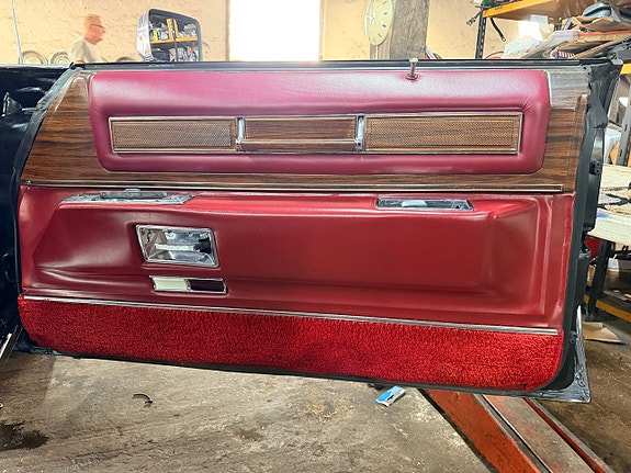 Cadillac Eldorado Biarritz 20 of 25