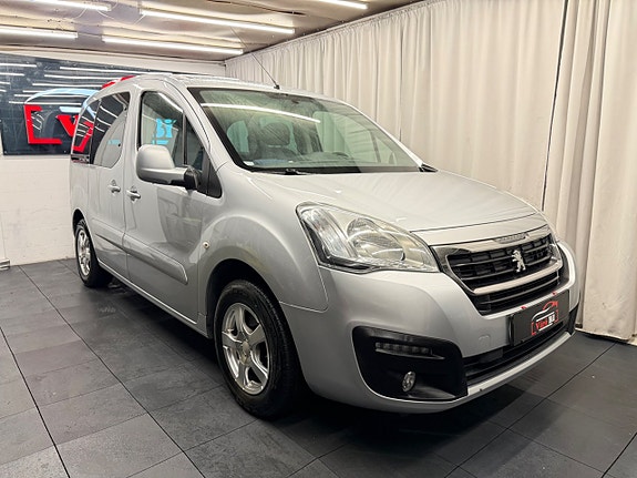 Peugeot Partner Tepee 3 of 10