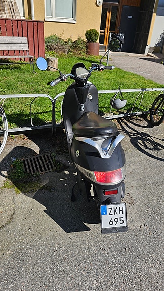 Vespa Vässla 1 3 of 4