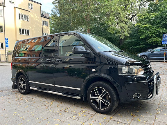 Volkswagen Multivan 9 of 9