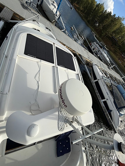 TG 7200 KingCruiser - Suzuki DF150 -21,  Webasto, radar, solceller 11 of 21