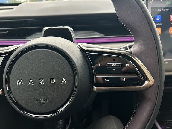 Mazda CX-6e 24 of 27