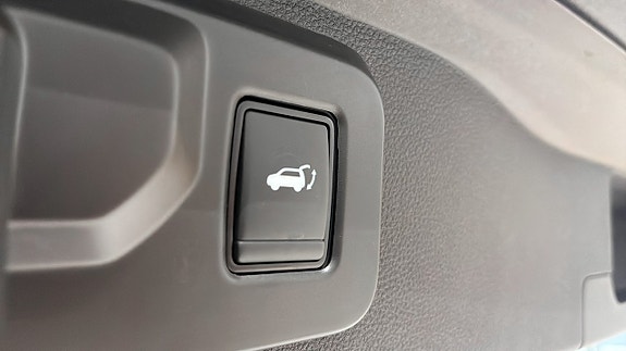 Renault Scenic E-Tech 11 of 25