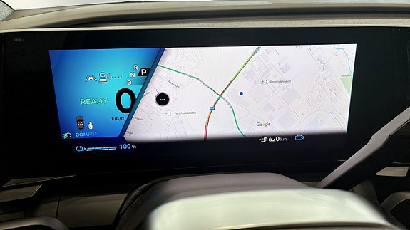 Renault Scenic E-Tech 15 of 25