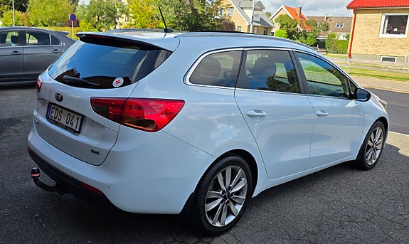 Kia Ceed 8 of 17