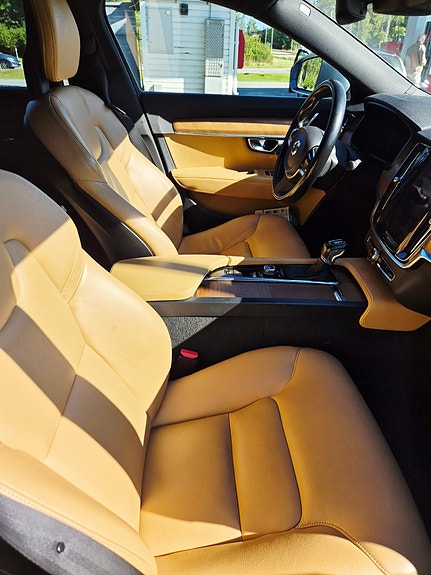 Volvo S90 4 of 9