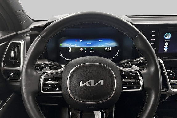 Kia Sorento 14 of 26