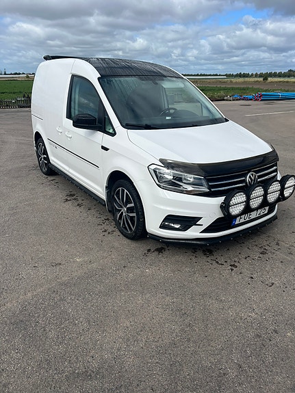 Volkswagen Caddy 2 of 4