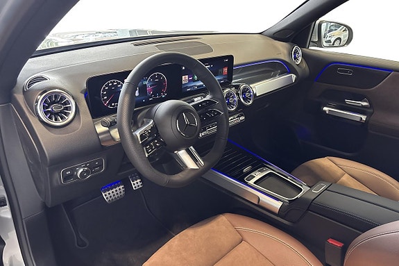 Mercedes-Benz GLB220 d 9 of 15