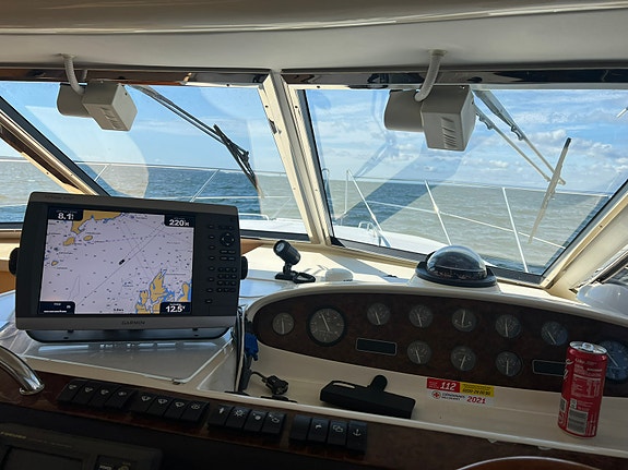 Trevlig Fairline phantom 41 till salu 8 of 14