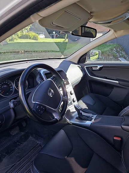 Volvo XC60 7 of 7