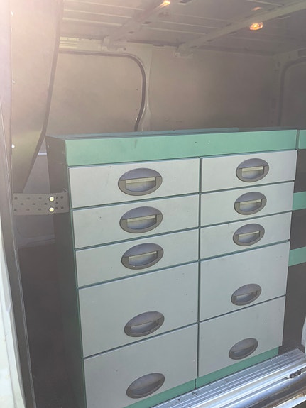 Ford Transit 3 of 4