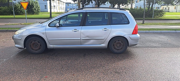 Peugeot 307 3 of 11