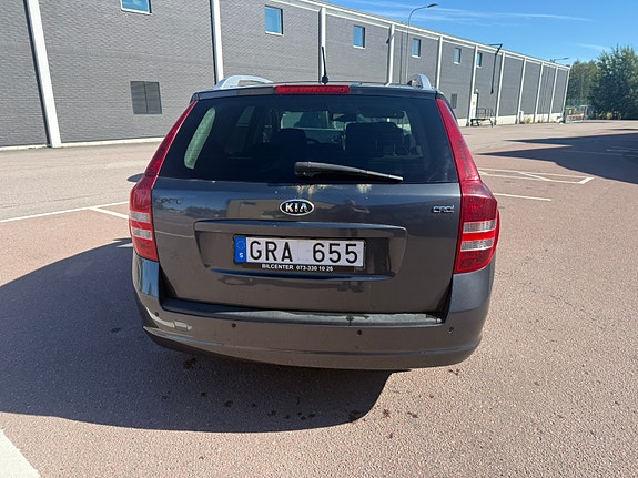 Kia Ceed 5 of 8