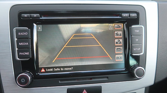 Volkswagen Passat Alltrack 12 of 27