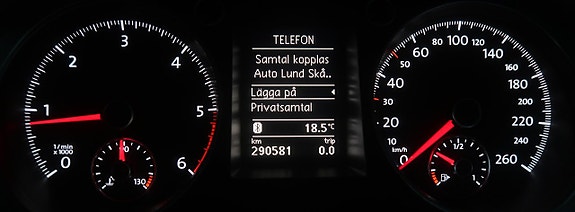 Volkswagen Passat Alltrack 15 of 27