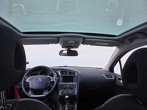 Citroen C4 2 of 12