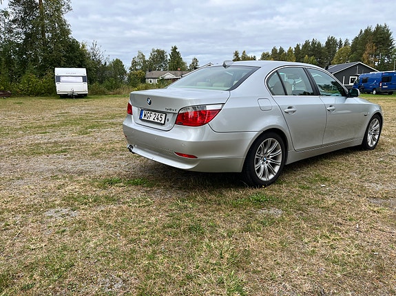 BMW 545i 5 of 13