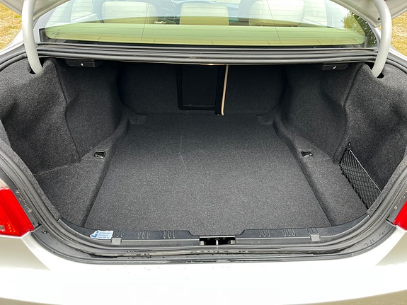 BMW 545i 13 of 13