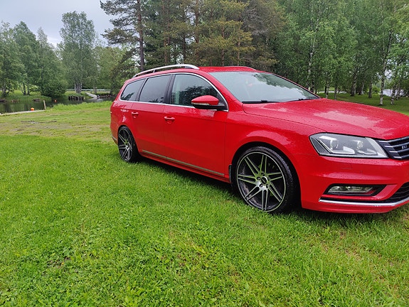 Volkswagen Passat 3 of 9
