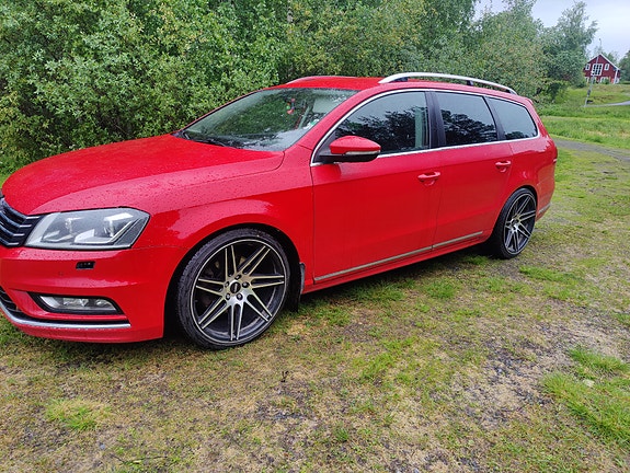 Volkswagen Passat 5 of 9