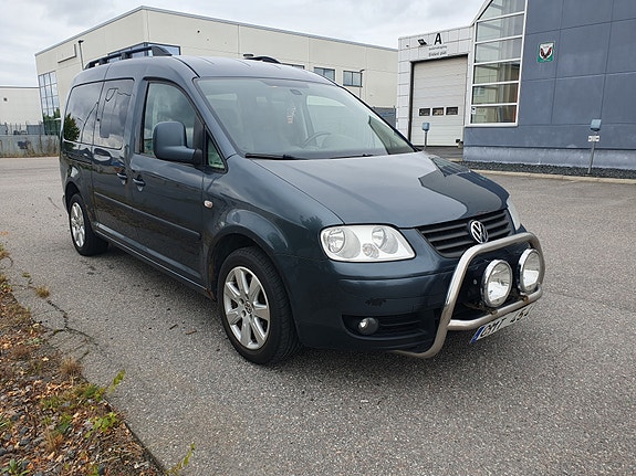 Volkswagen Caddy Maxi 2 of 7