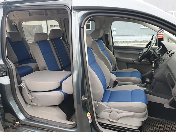 Volkswagen Caddy Maxi 6 of 7