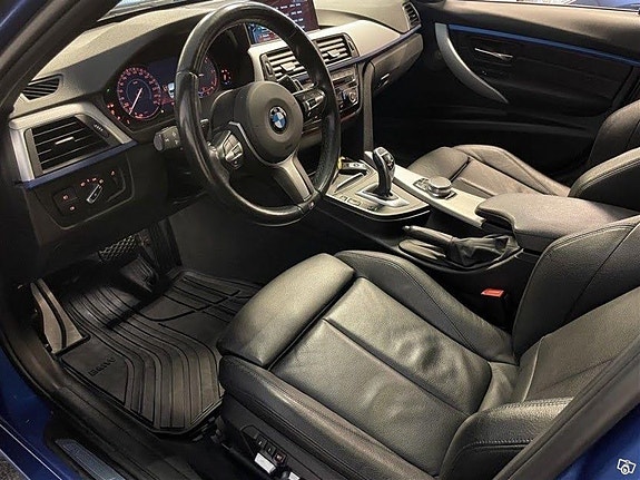 BMW 335d 4 of 5