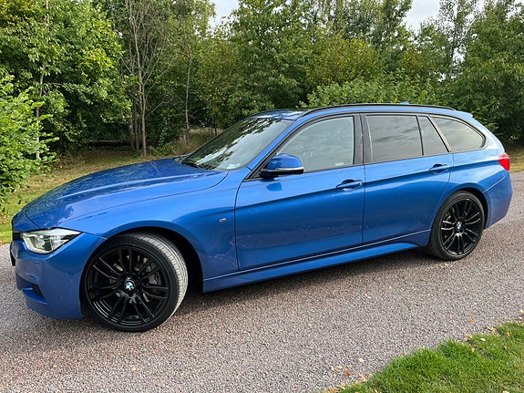 BMW 335d 2 of 5