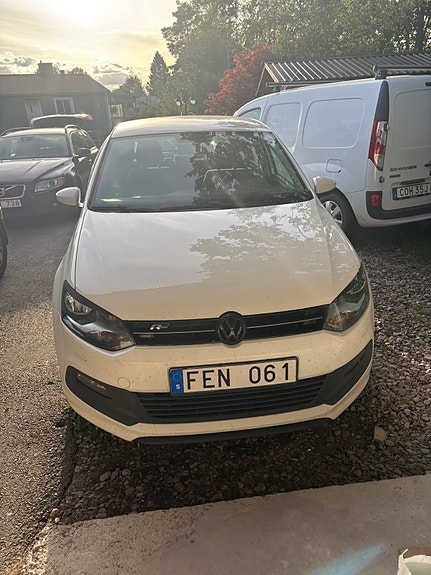 Volkswagen Polo 2 of 11