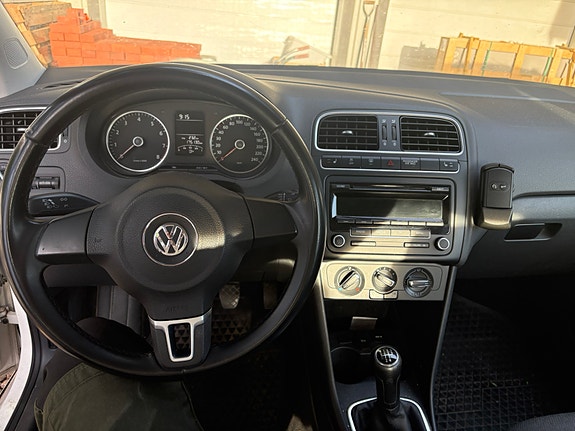 Volkswagen Polo 11 of 11