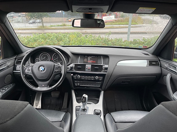 BMW X3 9 of 11
