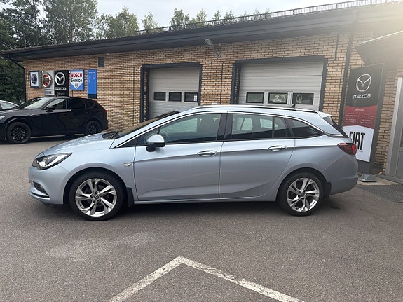 Opel Astra 2 of 30