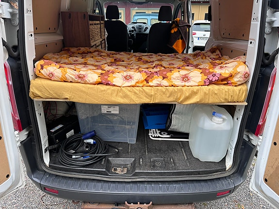 Ford Transit Custom 10 of 10