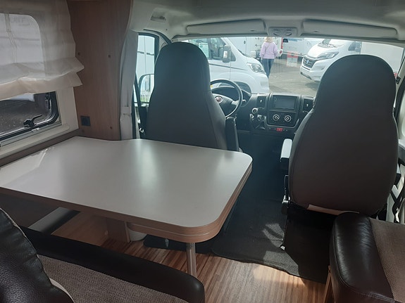 Adria Matrix Axess 670 SC (5 pers) 4 of 24