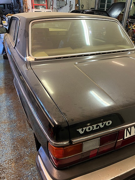 Volvo 262 3 of 7
