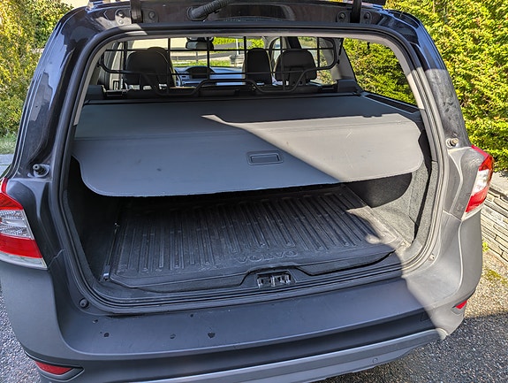 Volvo XC70 10 of 12