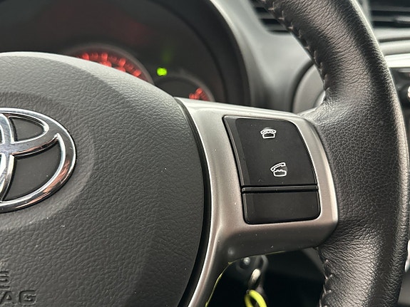 Toyota Yaris 28 of 30