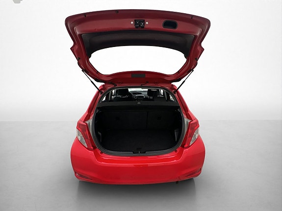 Toyota Yaris 16 of 30