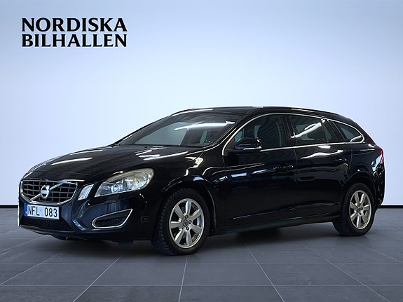 Volvo V60 3 of 15