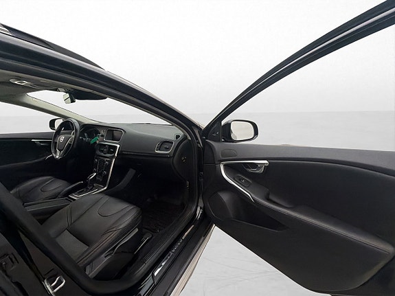 Volvo V40 Cross Country 15 of 30