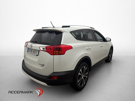Toyota RAV4 8 of 30