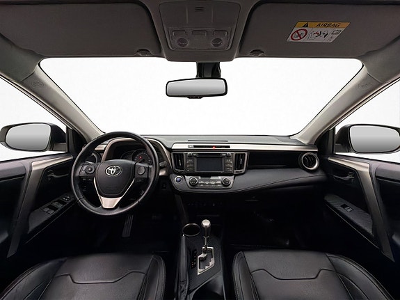 Toyota RAV4 19 of 30