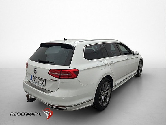 Volkswagen Passat 8 of 30