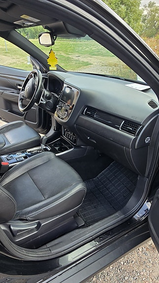 Mitsubishi Outlander 8 of 9